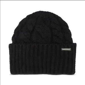 ♥️Michael Kors Cable Knit Cuff Beanie ♥️